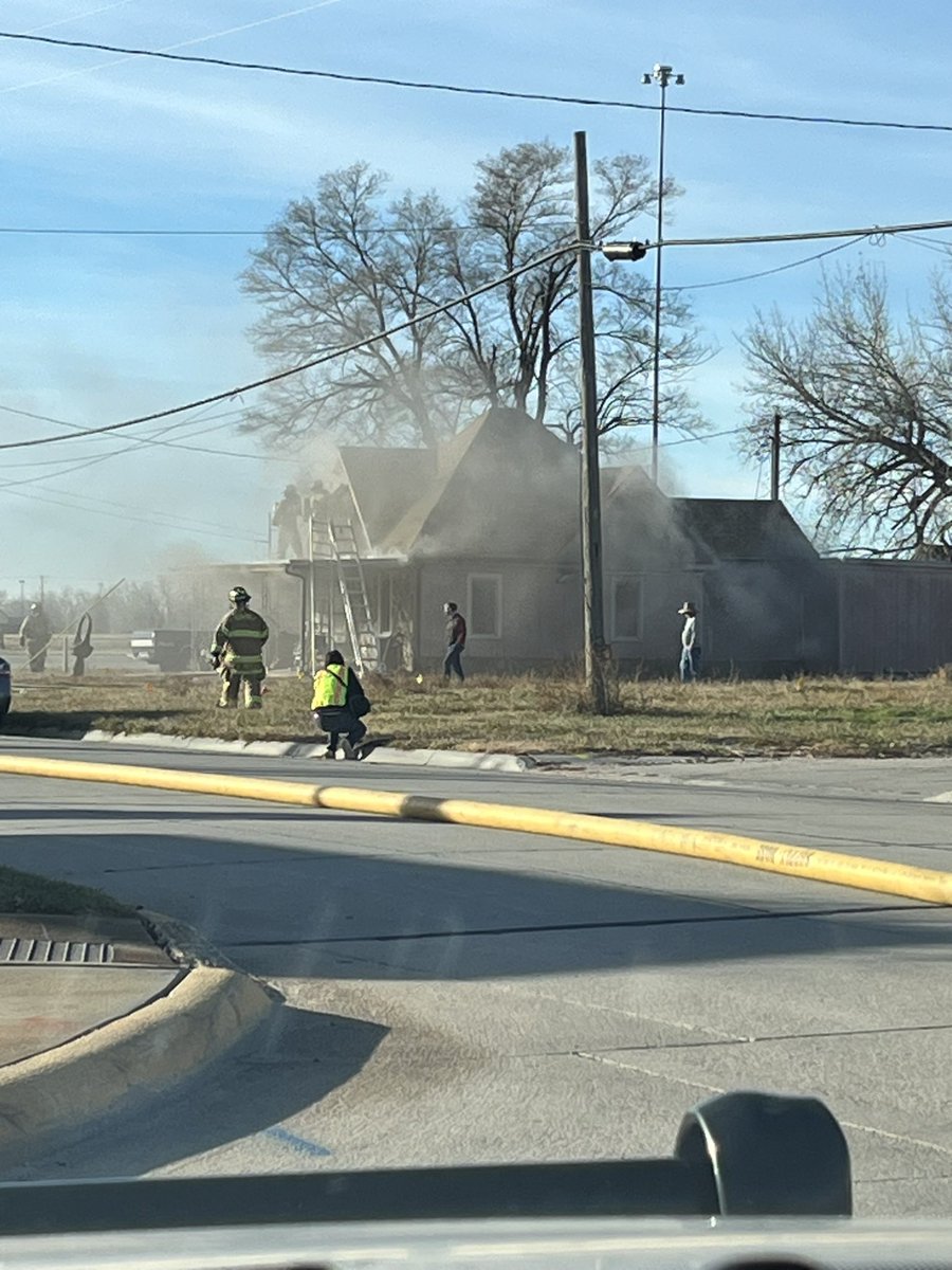 A structure fire has been reported at 1st street and Central Avenue. <a href="/kearneyVFD/">Kearney Volunteer Fire Department</a>, <a href="/KearneyPolice/">Kearney Police Dept</a> and <a href="/CHIGoodSamEMS/">CHI Health Good Samaritan Emergency Services</a> are on scene. Everyone is out of the house. Please stay away from the area. The roads are temporarily closed.