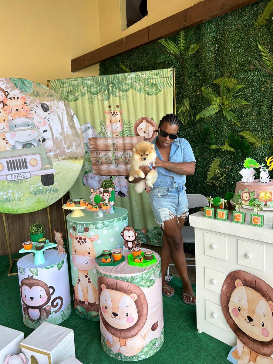 EuMonete's tweet photo. Gratidão festa do meu filho  , foi tudo  lindo e perfeito obrigado Jesus por ter condição de fazer uma festinha  , Gucci fez 1 🎊✨🥰🥰🥰 https://t.co/7HrN3ZITLJ