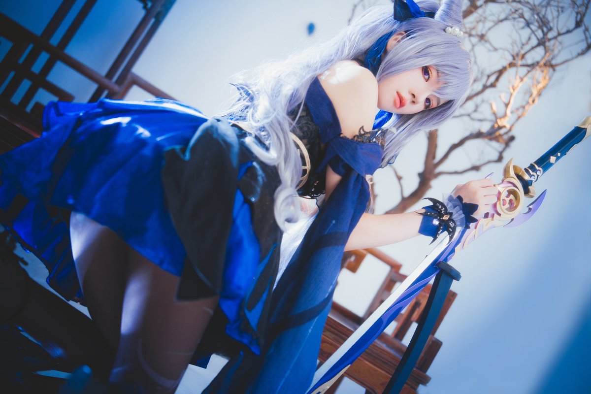 夜幕降臨，燈火初上。

 #cosplay #cosplayphotography #コスプレ #コスプレ写真 #コスプレ撮影 #自撮り #角色扮演 #kawaiigirl #kawaiicosplay #anime #animecosplay #genshinimpact https://t.co/flQAMFjawN