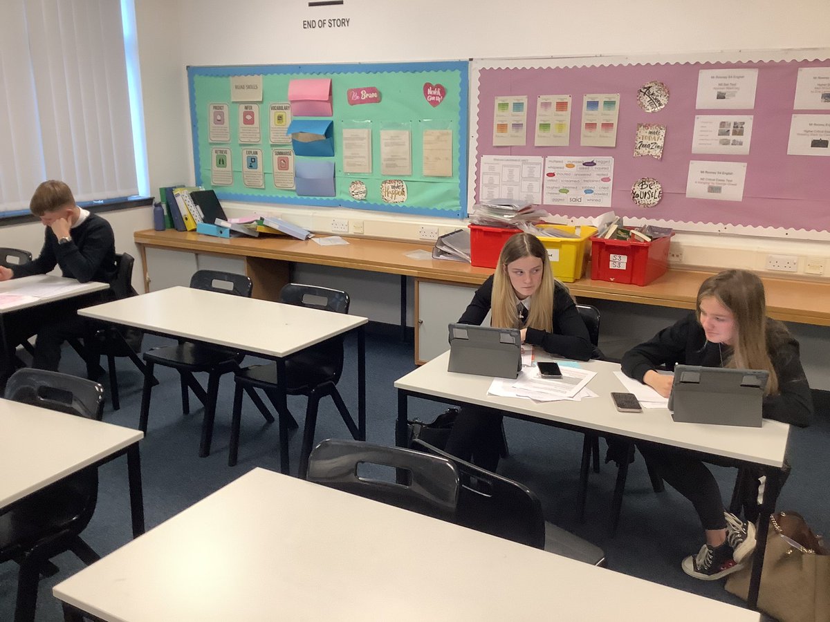 BraesENG_MEDIA's tweet photo. Multi-room prelim prep in the faculty tonight! #preparetosucceed #article29 https://t.co/G3E3aQYxo8