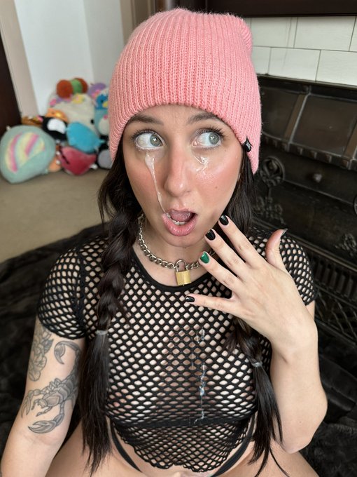 Having a huge sale on my OF page! 75% off to sub and all PPVs are 50% off ‼️ https://t.co/OUAnBnmI8r<a href="/tag/mvsales"class="tags"><span>#mvsales</span></a>