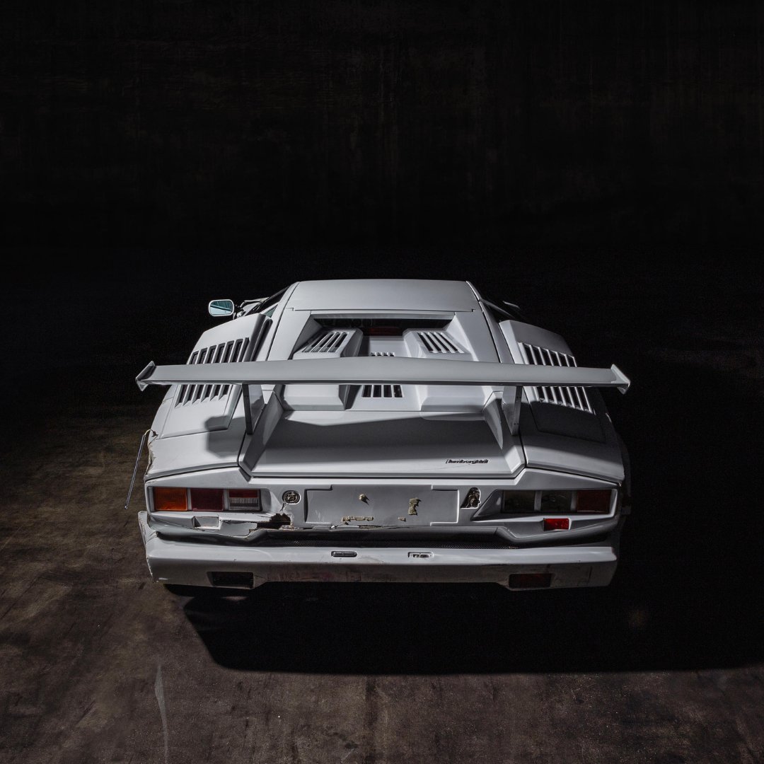 GoodwoodRRC's tweet photo. The @bonhamscars Abu Dhabi Auction has the very car from the Wolf of Wall Street. If you’ve got a spare $1.5 million - $2 million you may be in with a shout of owning the ’89 Countach 25th Anniversary Coupe. @bonhamscars #gwoverdrive #Lamborghini #WolfofWallStreet https://t.co/uE8jmPHR6k