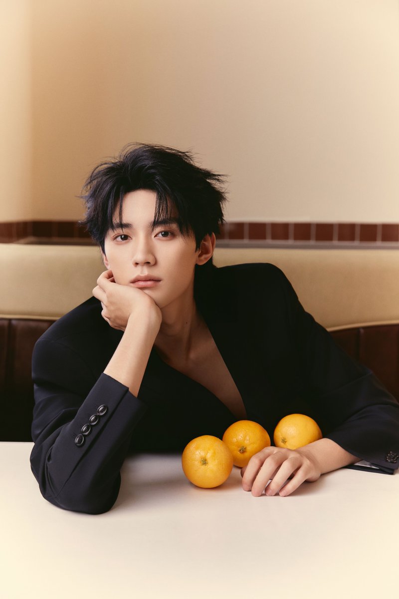 zhouyiran1122's tweet photo. 23🎂 https://t.co/ACJOnMpfSj