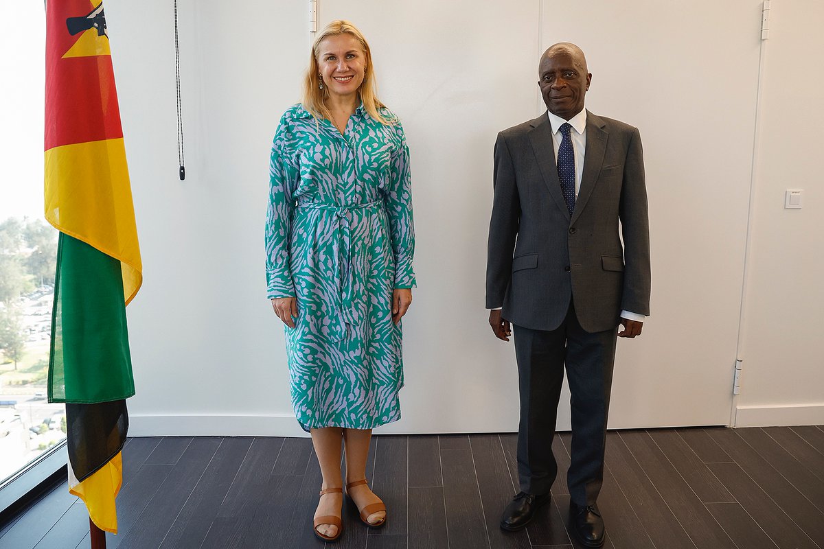 I met with Carlos Zacarias, Minister for Mineral Resources & Energy of #Mozambique. Discussing #renewables & strengthening grids. The meeting also gave me a chance to explain our views on #LNG, both short & long-term. I also invited 🇲🇿 to join our global pledges at #COP28.