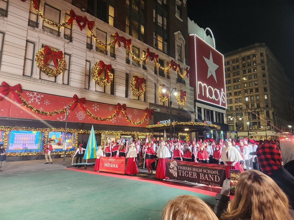 FHS_PTO's tweet photo. We are so PROUD and so EXCITED for our Marching Tigers representing us in NYC for the Macy's Thanksgiving Day Parade!!

It will be must-see TV! And they will be escorting Santa - so no commercial interruptions! Be sure to catch the parade starting at 8:30am on NBC and Peacock. https://t.co/cCZhjXeaJt