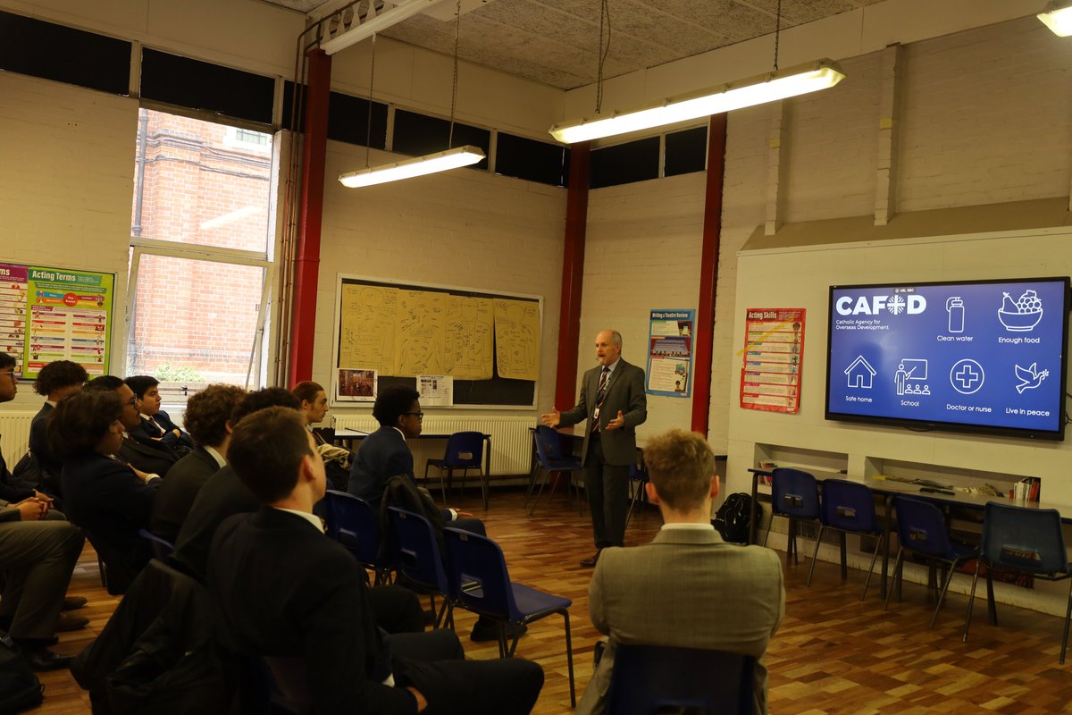 Wimbledon College tweet media