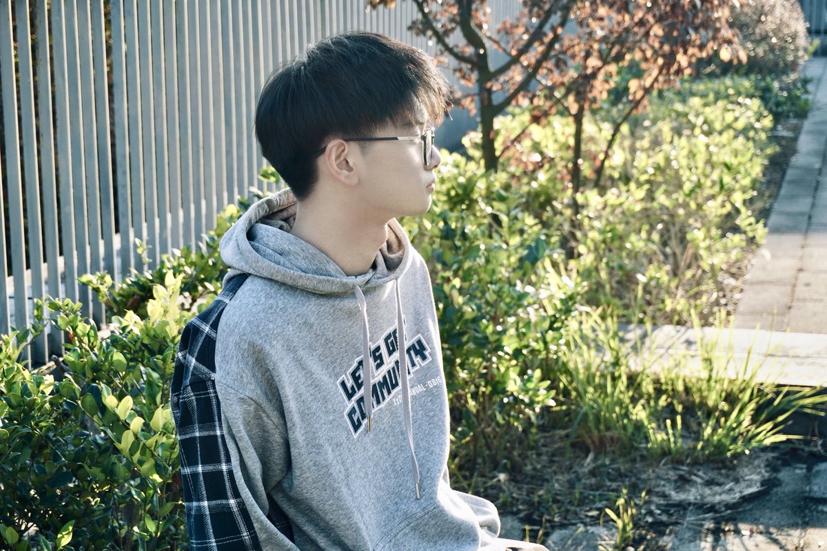 zzikzzik4444's tweet photo. ——你写给我
         我的第一首歌～
推特比朋友圈先看版🫡 https://t.co/nOWScbkqTB
