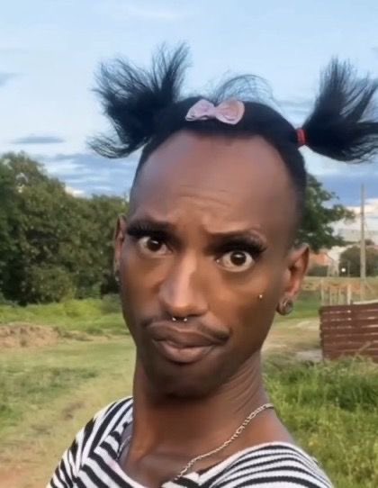 À 17 ans la seule chose qui montait sur moi c’était le stresse du baccalauréat.