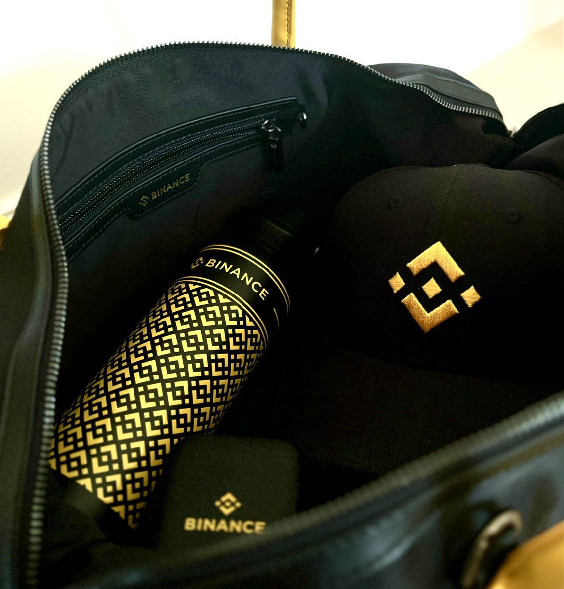 Binance tweet media