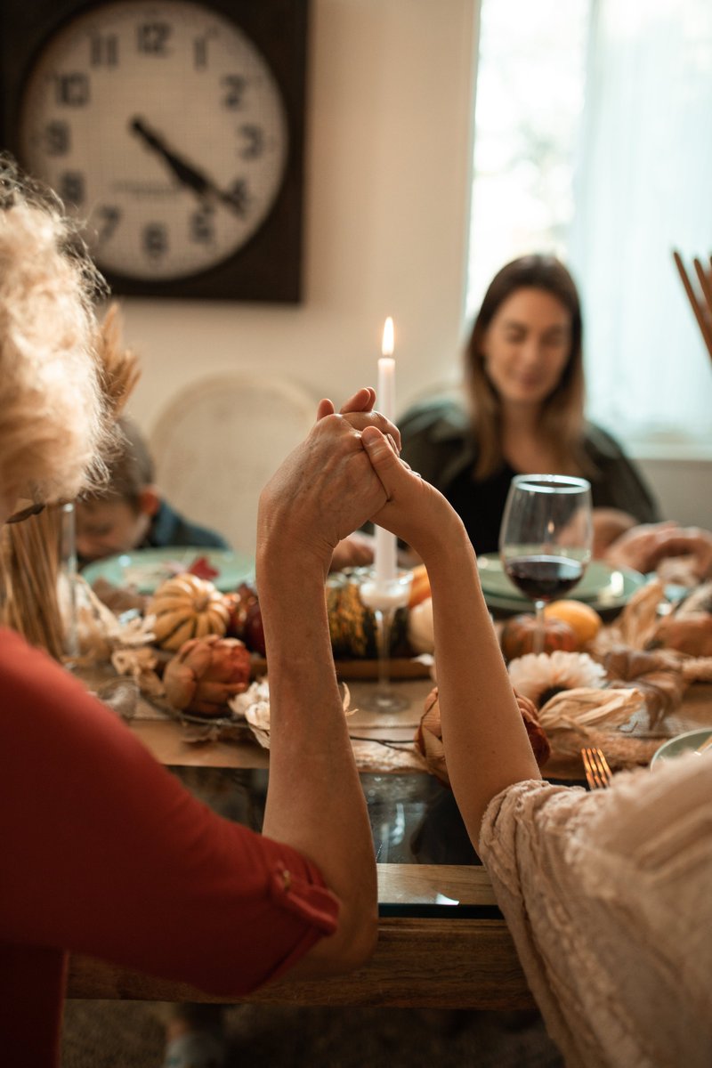 Gratitude fills the air as we gather for Thanksgiving. 🍂 Reflecting on the blessings, cherishing moments with loved ones, and indulging in delicious feasts. Wishing everyone a heartwarming and joyful Thanksgiving celebration! 🦃 #ThanksgivingJoy #GratefulHeart #FamilyTime
