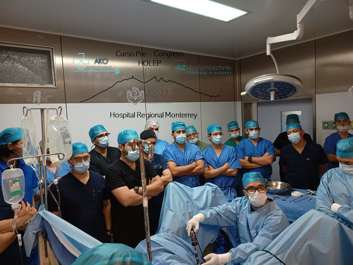 AkoMedical's tweet photo. 🫂 as Dr @urobraulio por su invitación al #CursoPreCongreso #HOLEP #Monterrey #Mexico @FCAFigueiredo #MILEP #22fr @RzGmbh https://t.co/WW3HSJWNQl