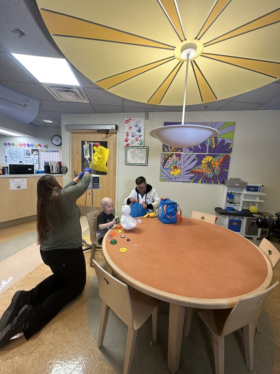 🧡 Patient Spotlight 🧡

Eli, age 4, was diagnosed with #leukemia on 3/14/23. His family said within 1️⃣ month of receiving treatment at @EdwardsCCC, he was in remission. His mother said they are grateful to be able to receive high-quality care close to home. 🎗️ #pediatriccancer