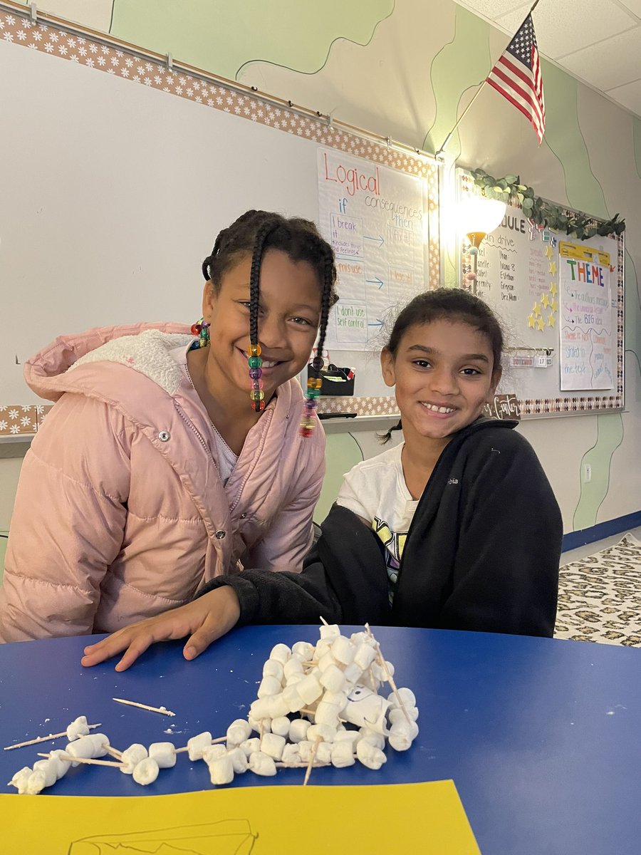 How do you catch a Turkey? You build a Turkey trap of course! Fun STEM challenge in third grade to celebrate Thanksgiving!🧡 
#LearnGrowLead #CEES #LEXCS