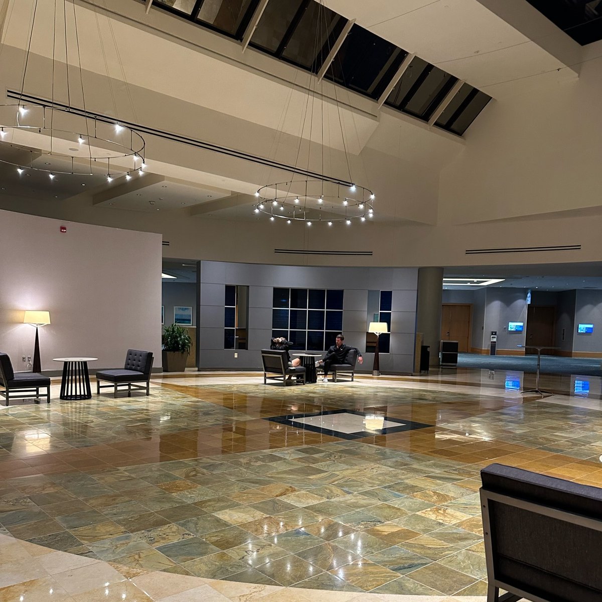 Kaifect_'s tweet image. Midnight deal flow at #FHL2023... Find a way! 🏗️