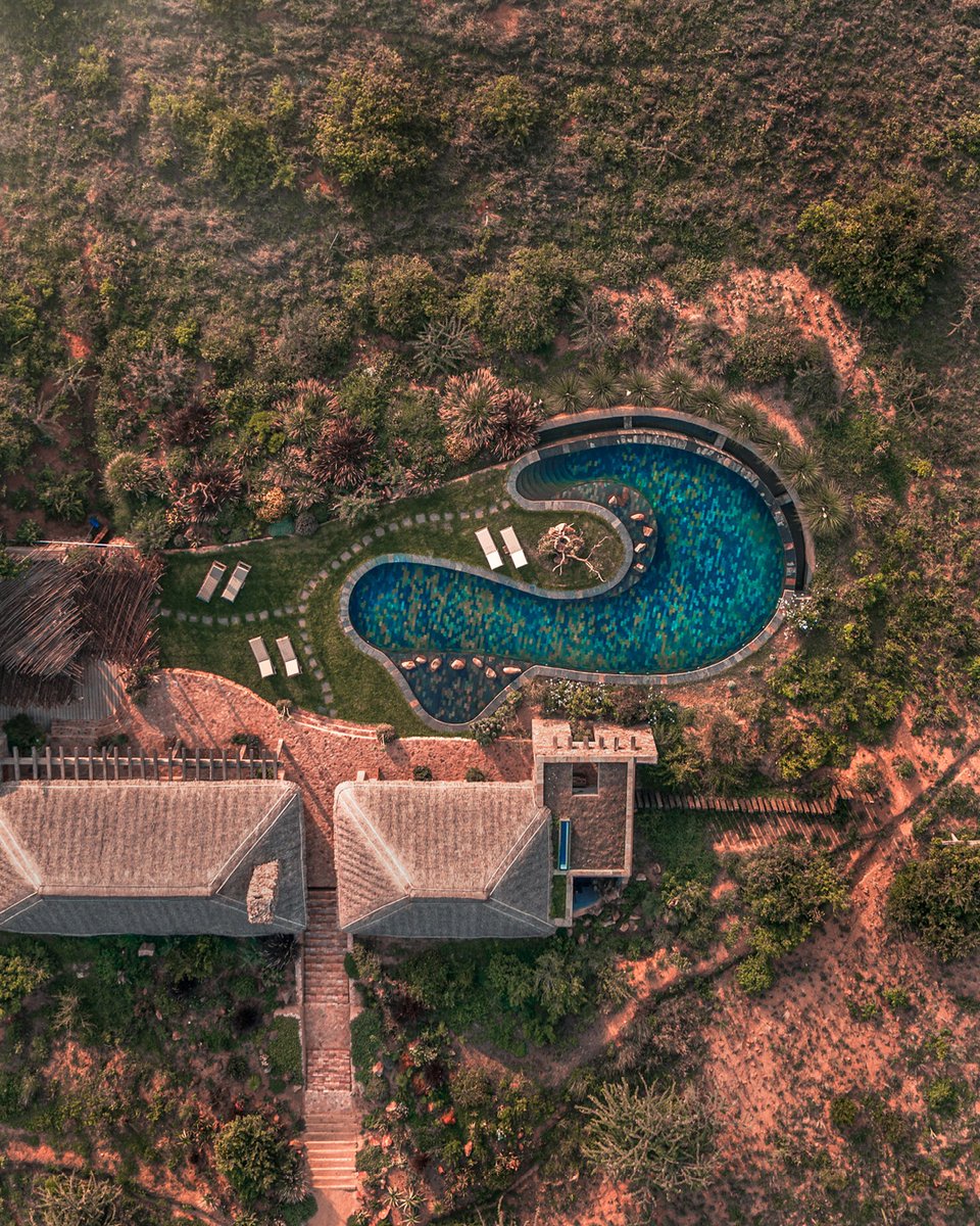 ExploreCookson's tweet image. With a strong history of delivering next-level safari adventures in Kenya, we work with the best private lodges to give you access to classic wildlife experiences, heli safaris and opportunities to take part in impactful conservation projects.