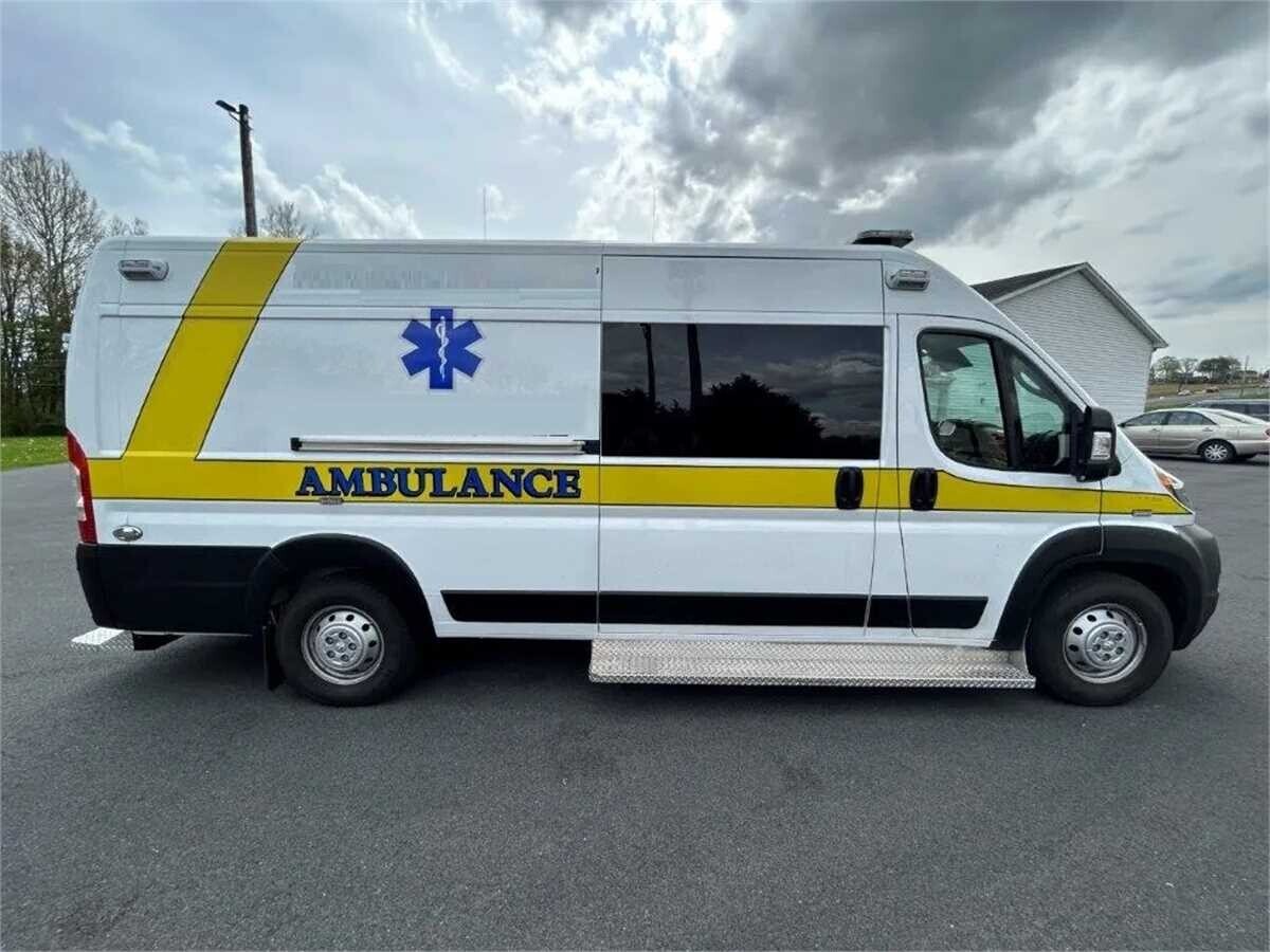 municibid's tweet image. Seize the extraordinary opportunity to own a like-new 2022 #RAM #ProMaster FR Conversion Type 2 #Ambulance – precise, and reliable. Your chance to make a difference starts here!  mbid.us/40RuYhU
📍Northampton, PA

#paramedic #ems #emergency #emt #medic #forsale #auction