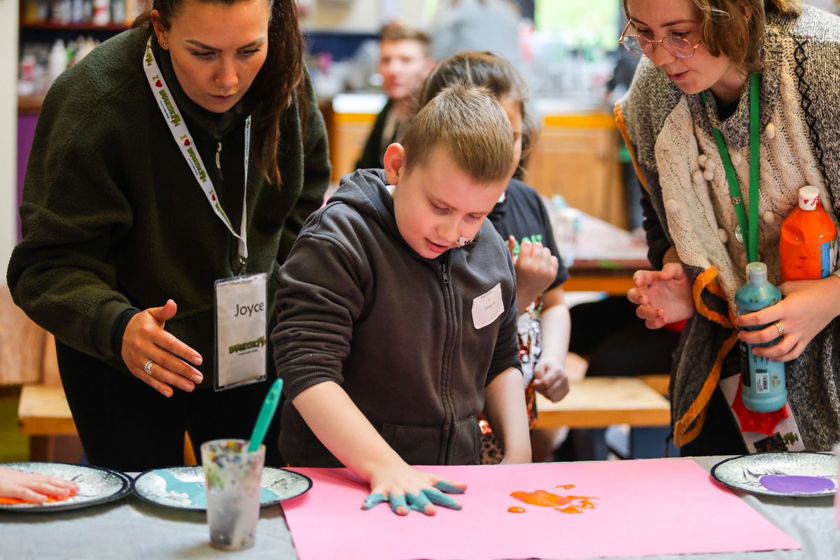Barretstown's tweet image. "There really is no such thing as a sick child; there are children who happen to be sick. Think about it, and you will understand the magic of camp" - Paul Newman 💚 #Barretstown #SeriousFun #Charity #ChildhoodCancer #SprinkleSomeMagic
