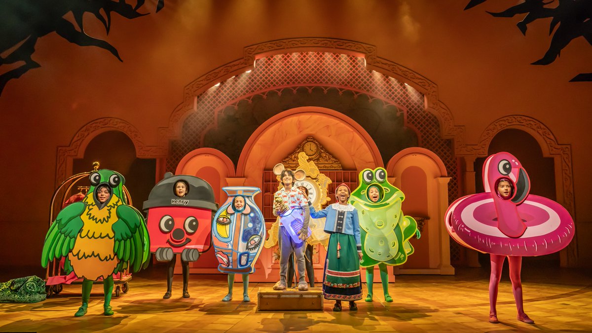 National Theatre tweet media