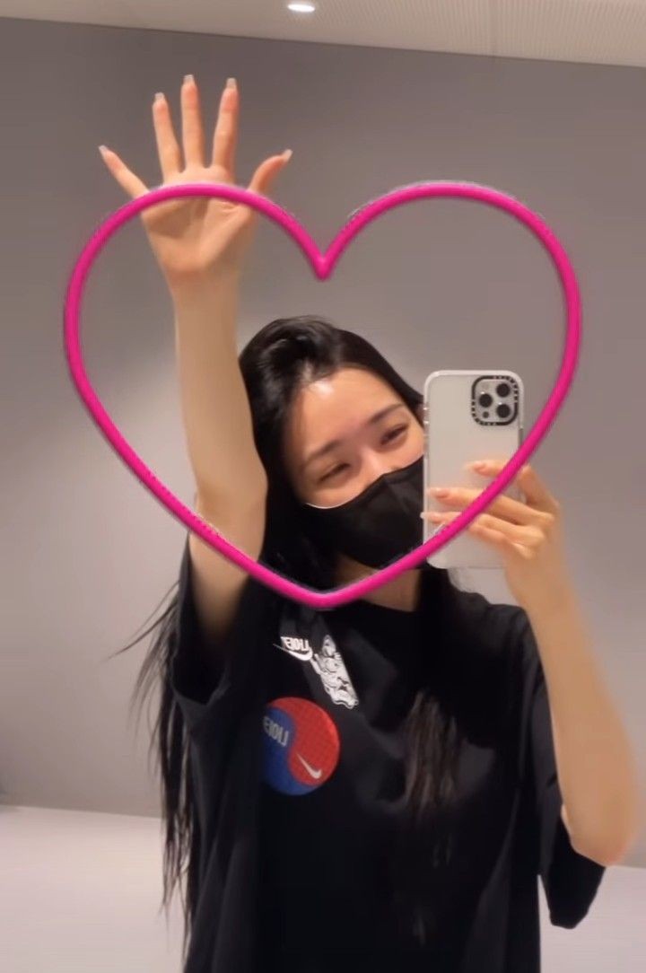 Off dulu yaaw. Papoooy 💗💗💗