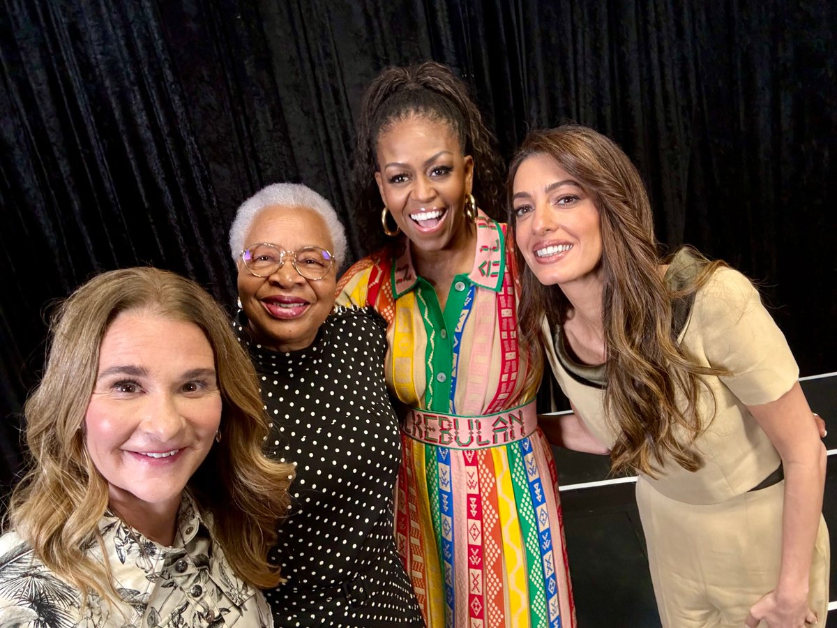 melindagates's tweet photo. How do we make sure every girl has the chance to become the woman she wants to be?
That question was at the heart of @MichelleObama, Amal Clooney @ClooneyFDN, &amp; my trip to Malawi &amp; South Africa, where we met girls &amp; activists at the forefront of efforts to end child marriage. https://t.co/WYGvmlmIqN