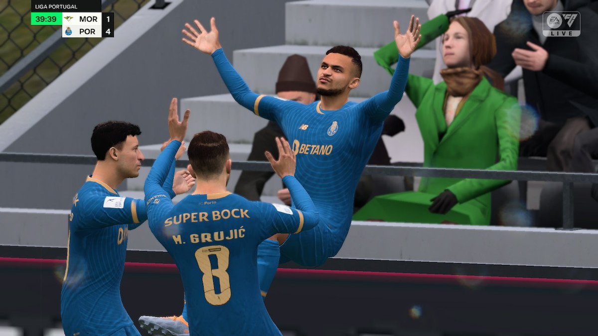 1602Isaac's tweet photo. 18° Jornada de Liga Portugal 14Ene 
El Porto obtiene una nueva victoria ante el Moreirense en Liga y se lleva los 3 pts tras un contundente 1-5, el Porto sigue intratable. ⚽🟢 #ligaportugal #easportfc24 https://t.co/jbyvWWa7Cw