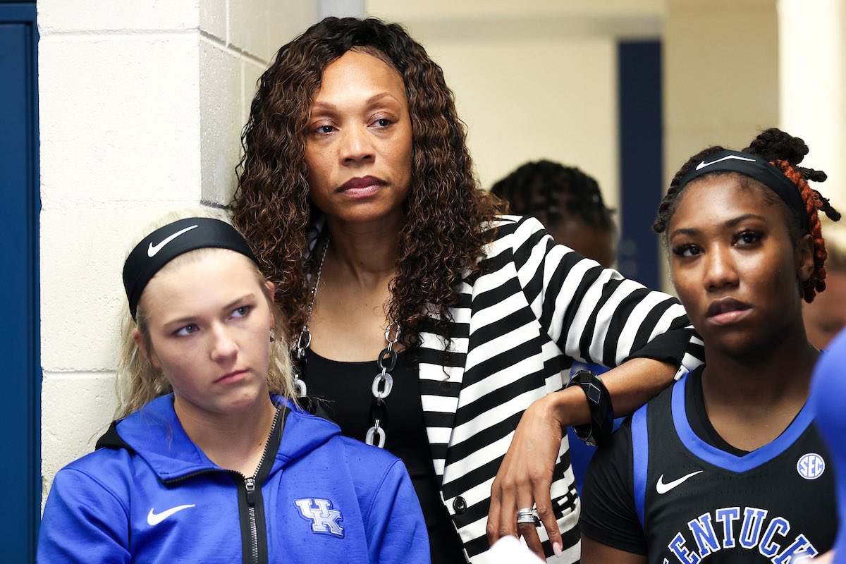 PStevensKSR's tweet photo. NEW — Through the first four games of the season, there is a very clear problem with Kentucky WBB. 

The team lacks production from outside the starting five, but Cassidy Rowe could be the way to fix that.

STORY: https://t.co/rtJfAYtAKn https://t.co/Hdr1AcWTYW