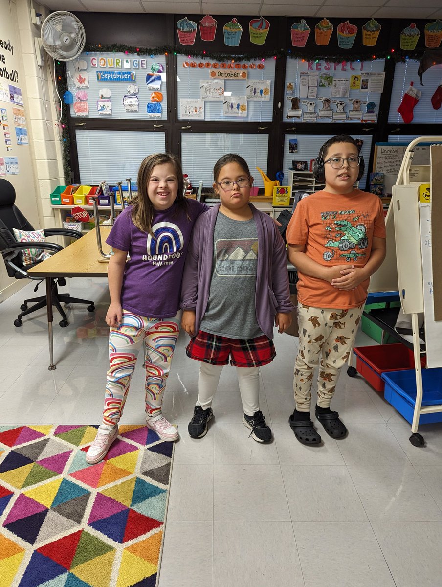 It was a short but fun week with dress like your teacher day and pajama day. #pawsome58 #dg58pride