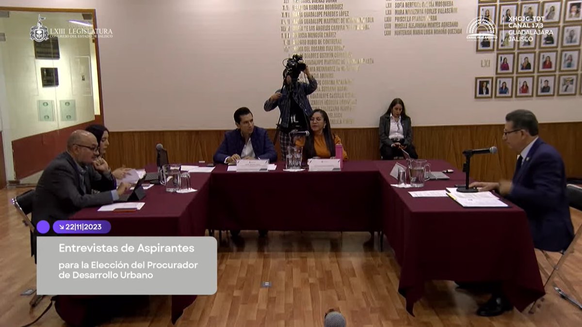 cpsseajal's tweet photo. 🗣️El @cpsseajal presente en el segundo día de entrevistas que realiza el @legislativoJal a las personas aspirantes a la Titularidad de la #PRODEUR.👥
🔴🎥Síguelas #EnVivo
▶️https://t.co/fPociypWjZ https://t.co/2wxPSuBh4B