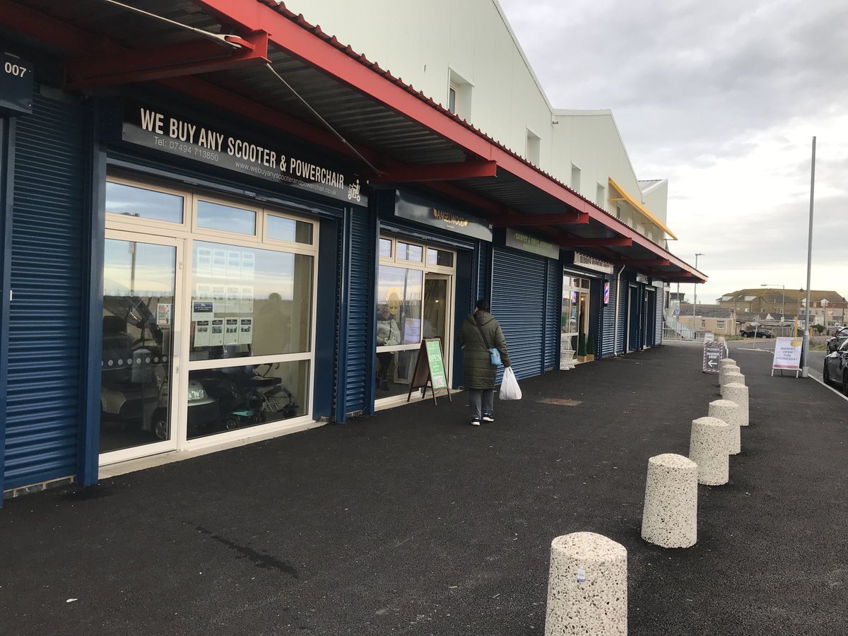 gilliandarley's tweet photo. Jaywick. Rebirth of Sunspot, market, cafe, and lots of affordable commercial space. Good news for #ExcellentEssex. ⁦@hatprojects⁩ ⁦@Tendring_DC⁩ https://t.co/R0deyWpqeY