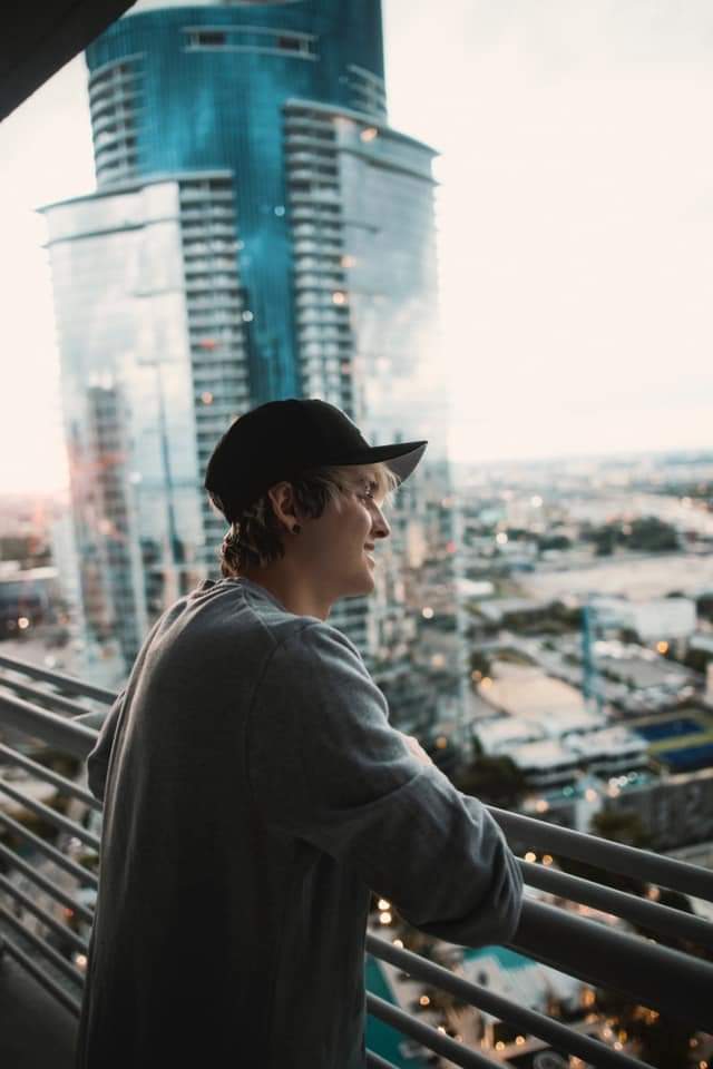 chriswithlitzy's tweet photo. HILO DE CUMPLEAÑOS 🎂
CHRIS SIENDO PARTE DE CNCO ❤️🥺 https://t.co/3Xf55NuV9u