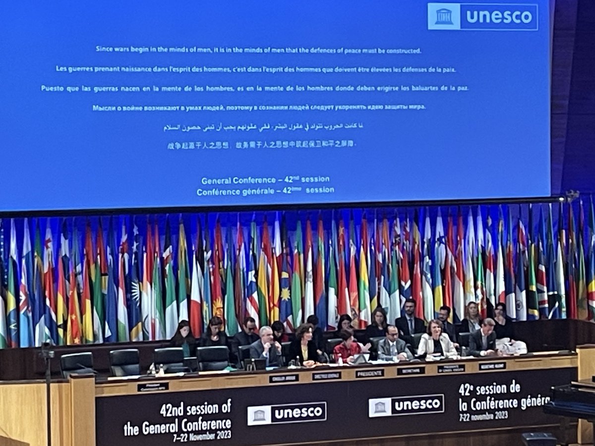 “Since wars begin in the minds of men, it is in the minds of men that the defences of peace must be constructed” - A reminder at the closing of the 42nd session of the @unesco General Conference #Education