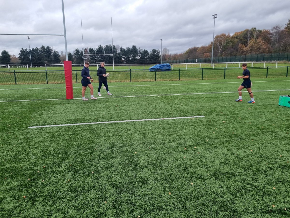 HillHouseRugby's tweet photo. 1st XV training from Castle Park, home of @DoncasterKnight Rugby this afternoon. A special thank you to Ollie Fox from the club for his work with our half backs. The 1st and 2nd XV face Woodhouse Grove at the stadium next Wednesday
#FindA https://t.co/MFiFB3r34b