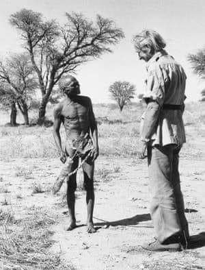 EvaC11's tweet photo. 1“En El mundo perdido del Kalahari, Laurens van der Post escribe sobre su vida entre los bosquimanos del desierto del Kalahari y describe lo sorprendidos que estaban porque él no podía oír las estrellas.
Al principio pensaron que debía estar bromeando o mintiendo. 👇 https://t.co/TYv2r7Xs0h