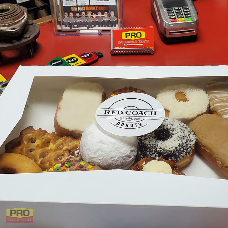 ProMufflerBrake's tweet photo. Love when clients bring us donuts.
We serve the best people in #SWMichigan.
#ProMufflerAndBrake #donuts #clients #clientsatisfaction #brakes #brakerepair #exhaust #muffler #MufflerShop #tuneup #autorepair #converter #struts #shocks #BentonHarbor #napaautocare @theNAPAnetwork https://t.co/JDQt0eEtUj