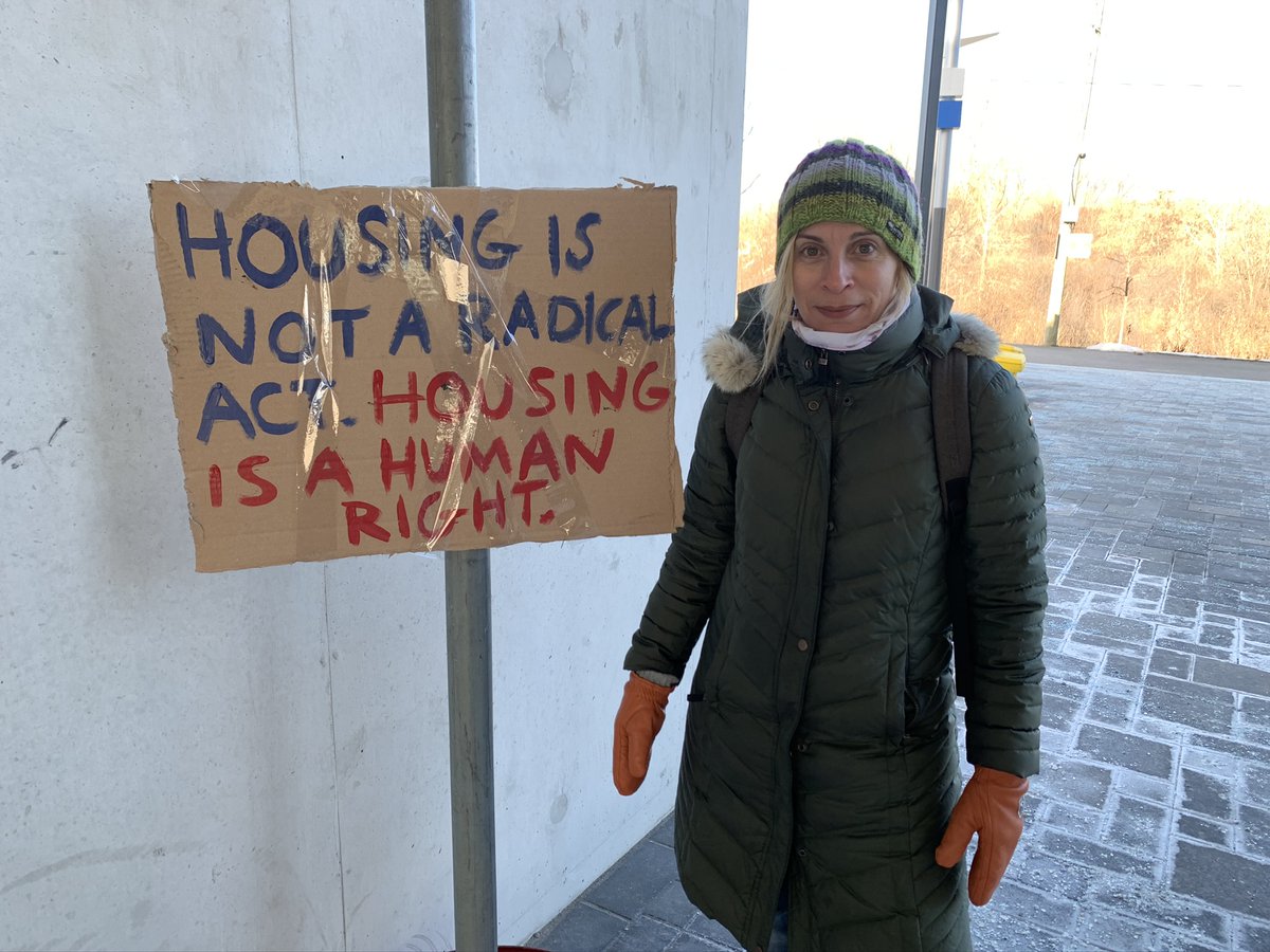 leilanifarha's tweet photo. Every day is housing day if you're homeless, a tenant fighting an above guideline rent increase, or just struggling to pay your rent or mortgage! 

We know govts in 🇨🇦 can respond in ways that are more proportionate to the crisis at hand, but they clearly need to be cajoled and convinced to find new, creative + better ways to implement housing as a human right.