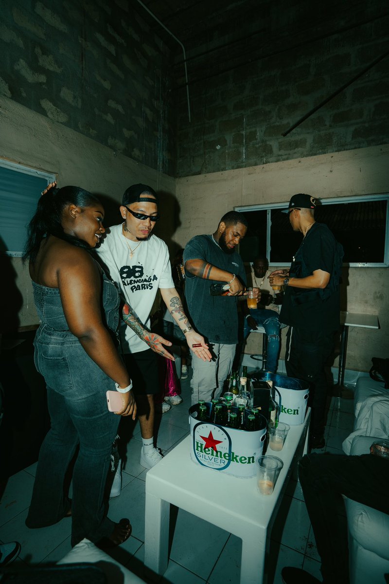 tonioyoknow's tweet photo. Let's Do This Again @heineken_ja #silverroom
#explorepage #heineken
📸 @prodbynick https://t.co/IapTKi0DJx