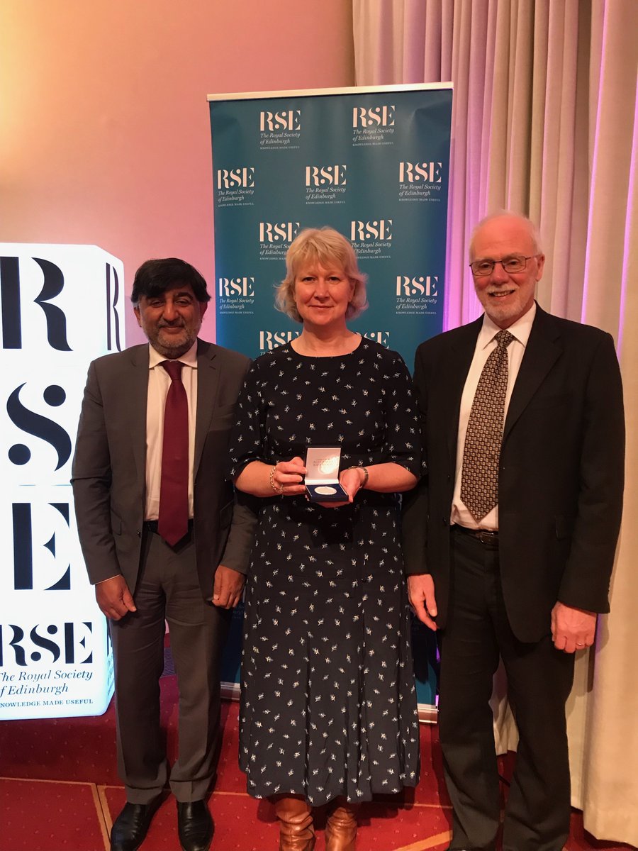 Congratulations to Prof Chris Robertson <a href="/StrathMathStat/">MathsStats@Strath</a> (right) and his EAVE II project colleagues on winning the <a href="/RoyalSocEd/">Royal Society of Edinburgh</a> Mary Somerville Medal for their research on #COVID19 . They received the award today after it was announced earlier in the year <a href="/EdinUniUsher/">Usher Institute</a>