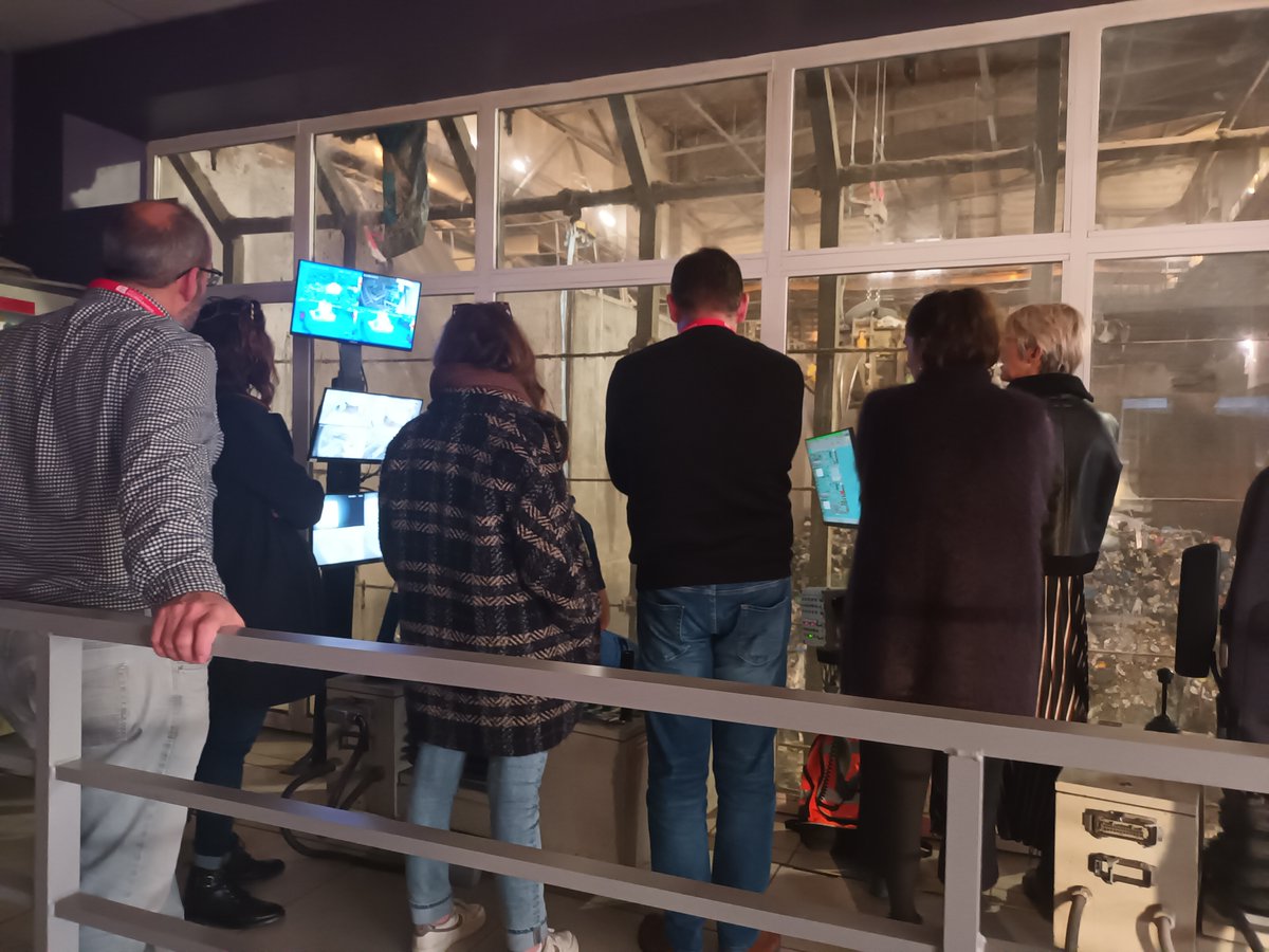 Le_SEVEDE tweet media