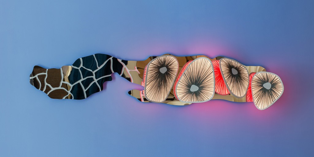 Dezeen Guide tweet media