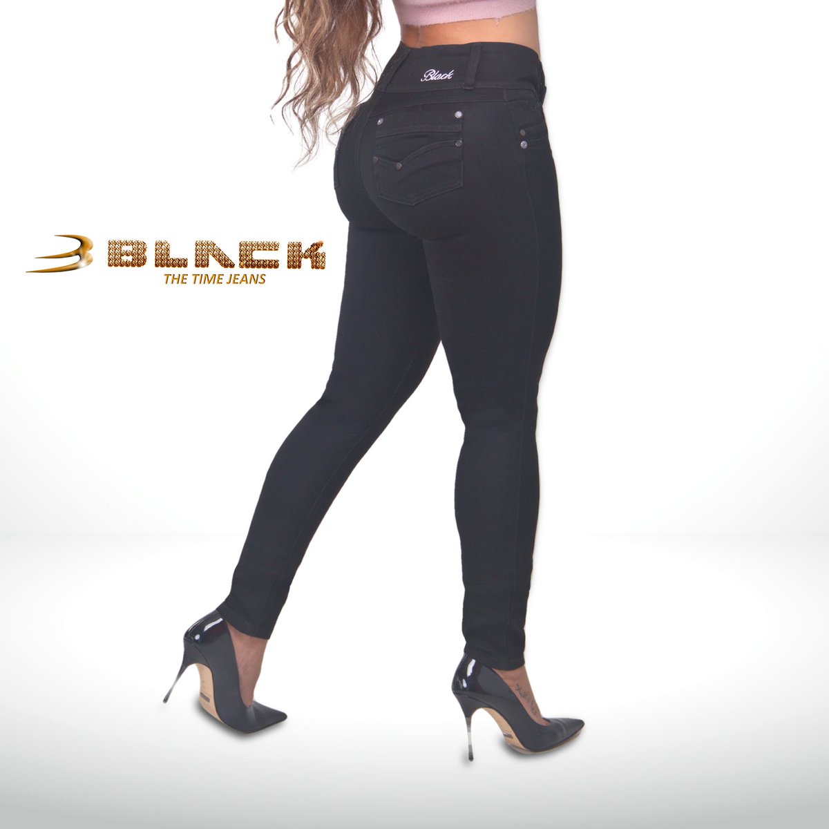 Encuentra ese jean negro ideal para tus mejores momentos🖤 #BLACKTHETIMEJEANS / #BLACKJEANS #BJxME 

blackthetimejeans.com/tienda/jean-bw…

#COLOMBIANJEANS #STORE #SHAPEWEAR