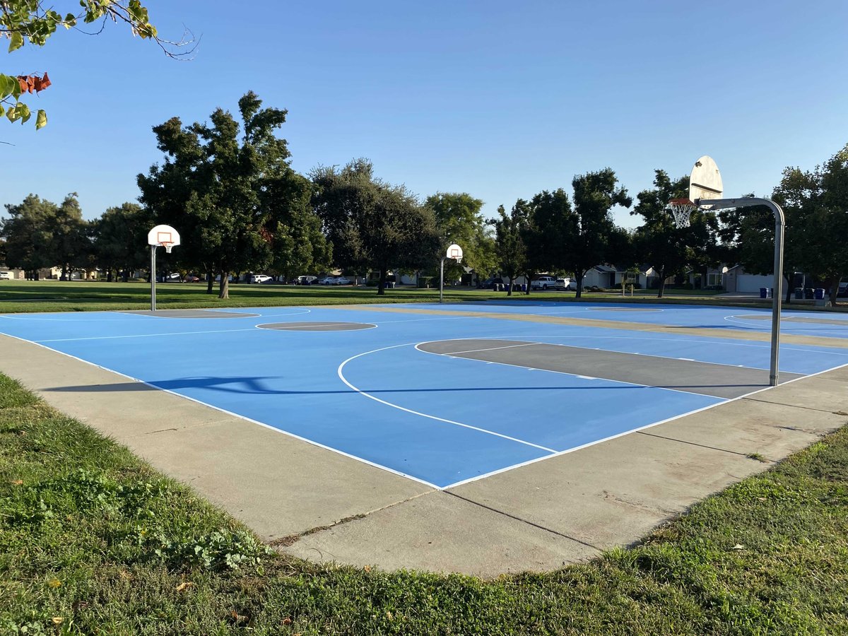 New basketball courts are open at Orchard Park!