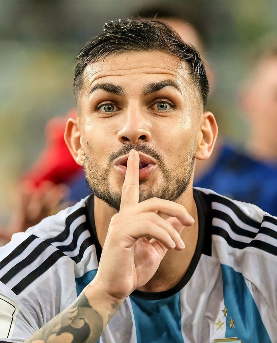UFF, ESTA FOTO. 🤫