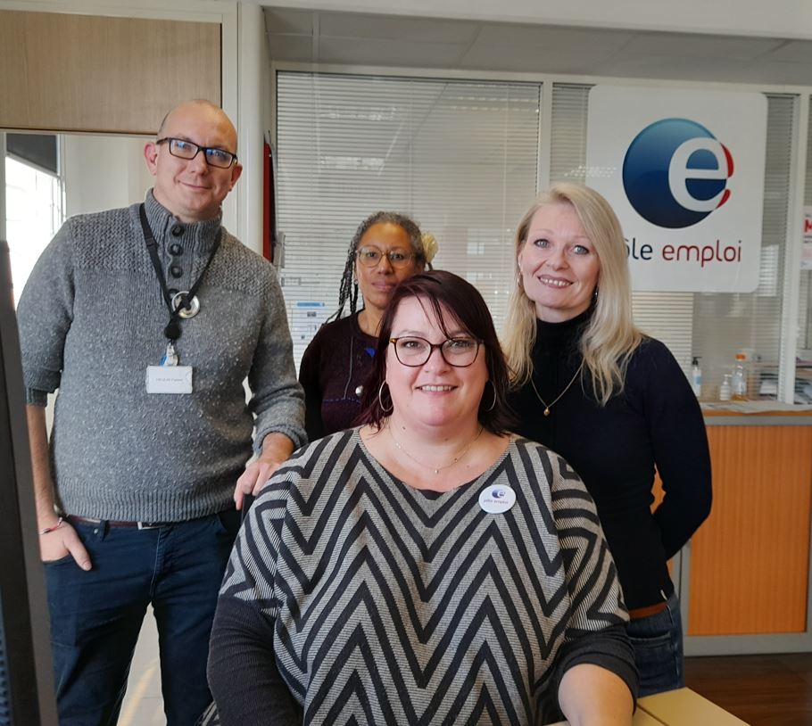 RoyNathali's tweet photo. #TousMobilisés|📢Semaine pour l'Emploi des Travailleurs Handicapés
✅Duoday 🟰 Vis ma vie de Conseiller Pole Emploi☀️
▶️Une journée pour découvrir le métier et les équipes, échanger, avancer sur son projet professionnel🌈
#DUODAY #Handicap #Emploi https://t.co/iGVqVnDmrg