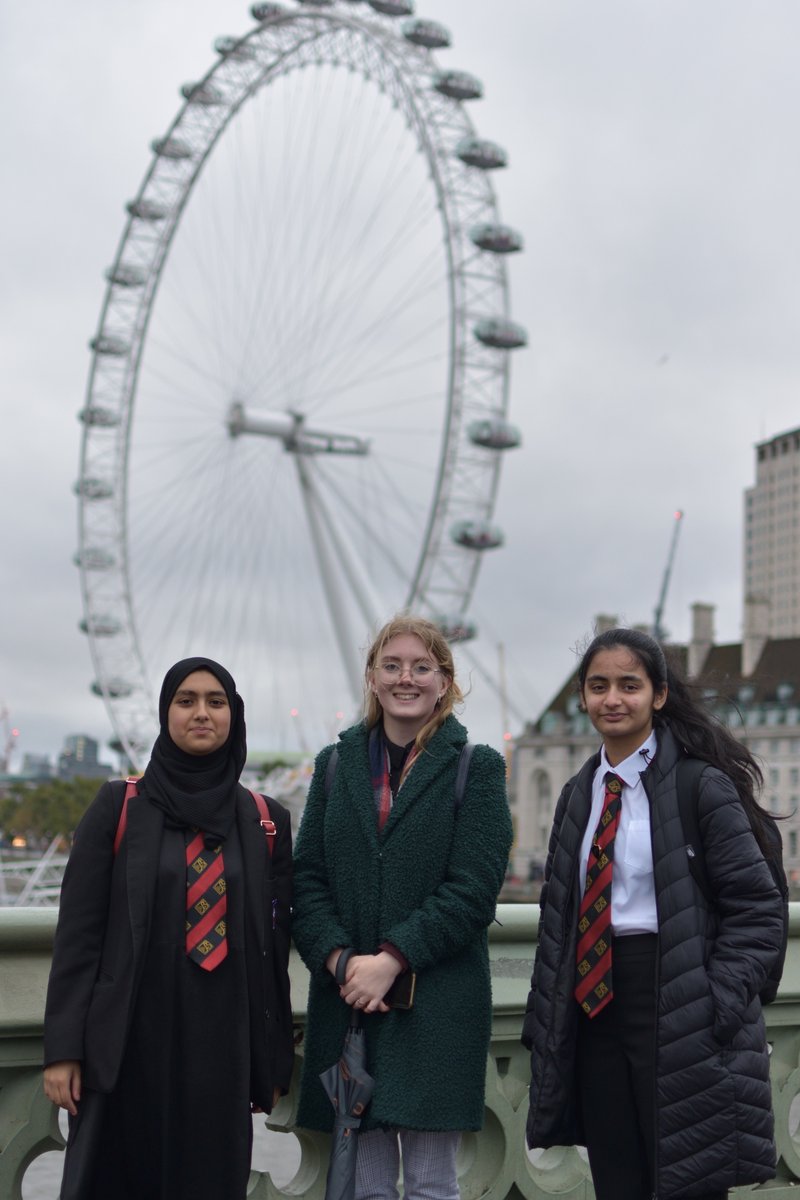 BemroseSchool's tweet photo. Some lucky year 10 pupils attended the All Party Engineering Group to discuss Engineering for Clean Water at the House of Lords in London. They were with a group of MPs and engineering professionals to discuss issues around  water and sustainability. Well done all! 🙌 https://t.co/9FpJvvPrVL