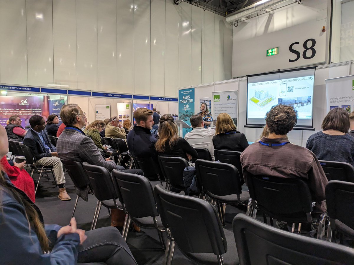 A great presentation was given by Alethea Goddard, PhD researcher, Newcastle University - a practitioner focused presentation on sustaining long-term Blue Green Infrastructures and SuDS benefits. @FloodexUK #SuDS #sudsulike