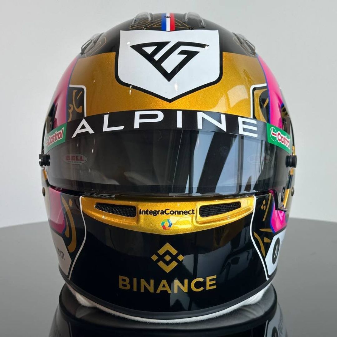 binance's tweet photo. Want a closer look at @pierreGASLY's new helmet?
Here you go! https://t.co/FZxDapjLnh