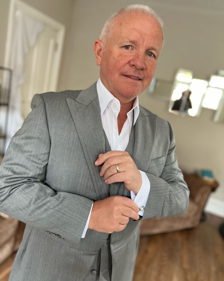 Harris & Howard Bespoke tweet media