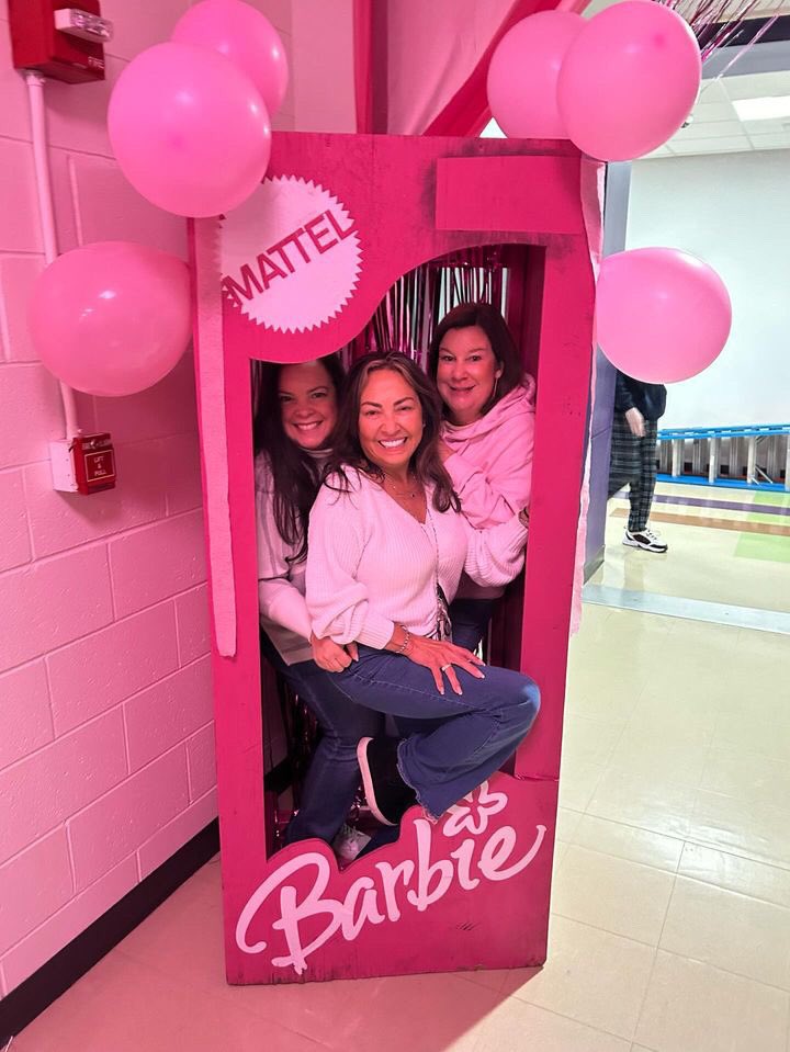 Amy Mahoney tweet media