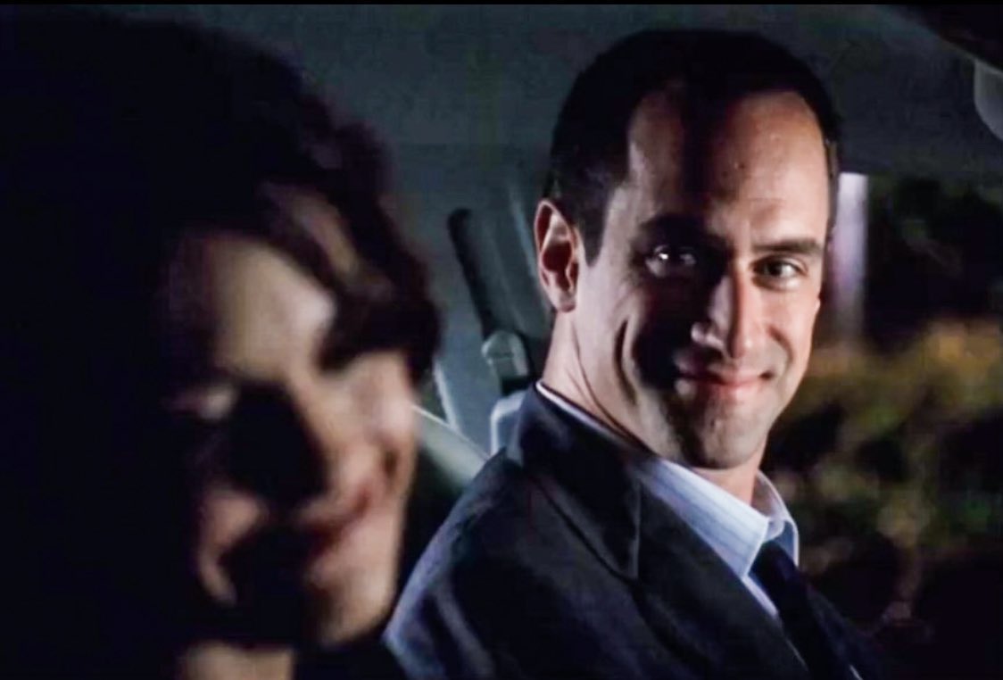 oliviaxstabler's tweet photo. Season 1 Elliot Stabler was kinda insane like he had a whole wife at home but he was out here looking at Olivia like she was the only one in the entire world 🥹 https://t.co/kZZ10R436B