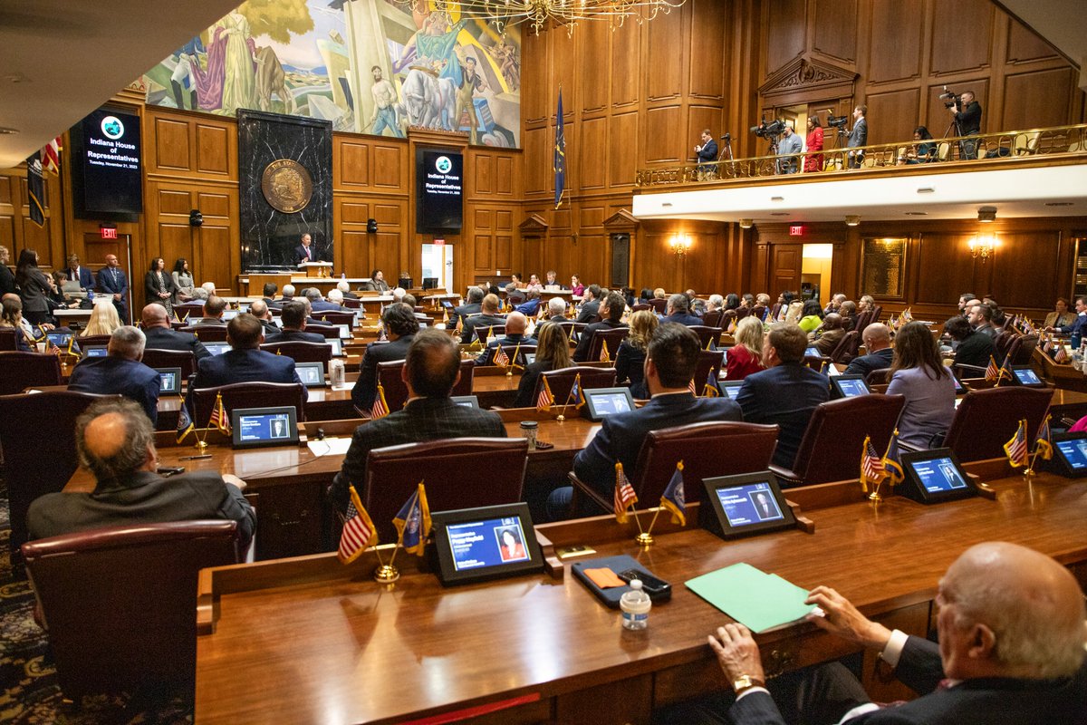 📷LISTEN: This week, Hoosier lawmakers gathered at the Statehouse for Organization Day. House Speaker Todd Huston (R-Fishers) says legislators use Organization Day to prepare for the upcoming session. (shorturl.at/jBDQW)